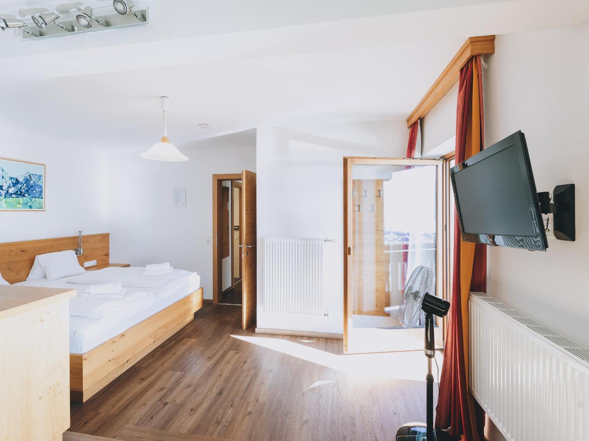 Haus Altenberger By We Rent, Summercard Included Целль-ам-Зе Экстерьер фото